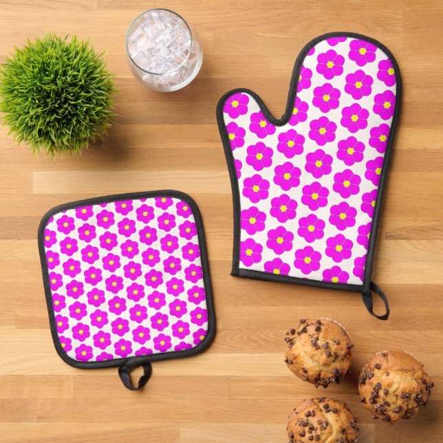 Cerise Pink Flower Design Oven Mitt & Pot Holder Set (Top Down)
