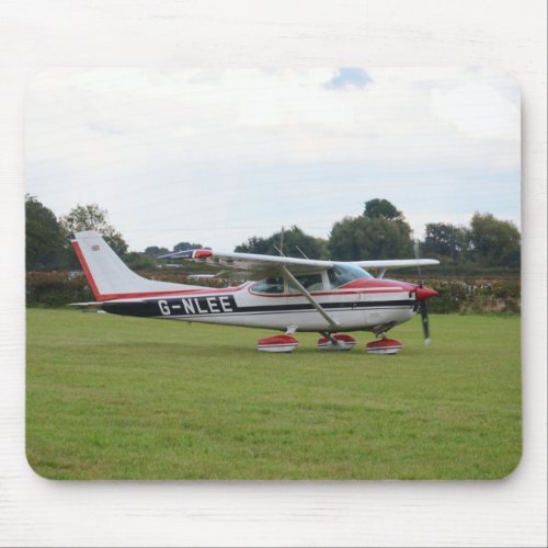 Cessna 182Q Mouse Pad