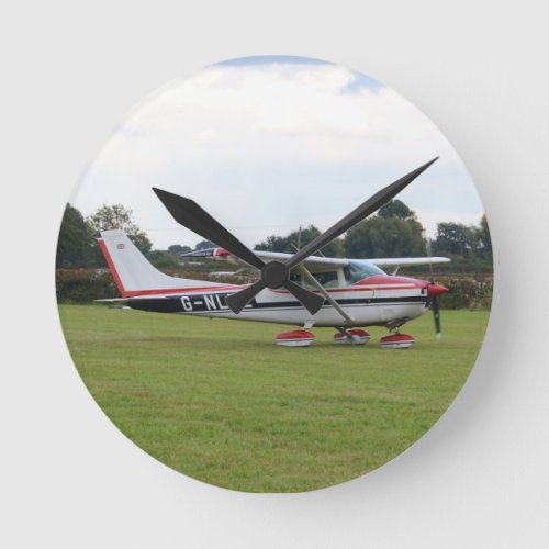 Cessna 182Q Round Clock