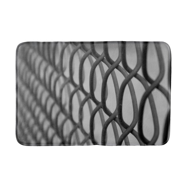 Chain link fence bathroom mat (Front)