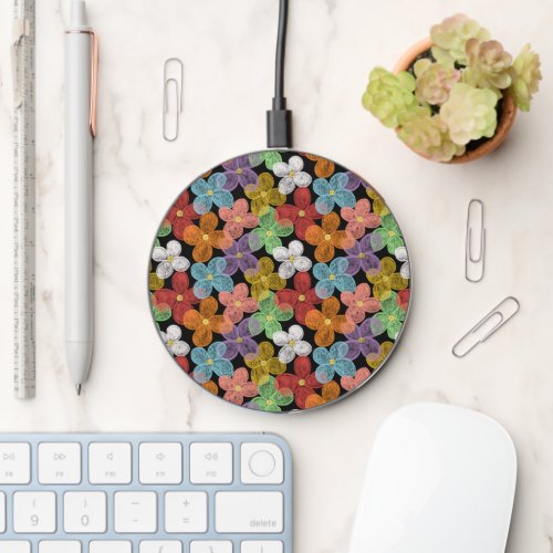 Chalk Daisies Wireless Charger