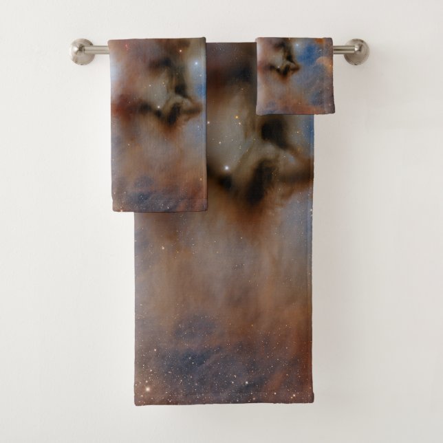 Chamaeleon I Dark Cloud Bath Towel Set (Insitu)