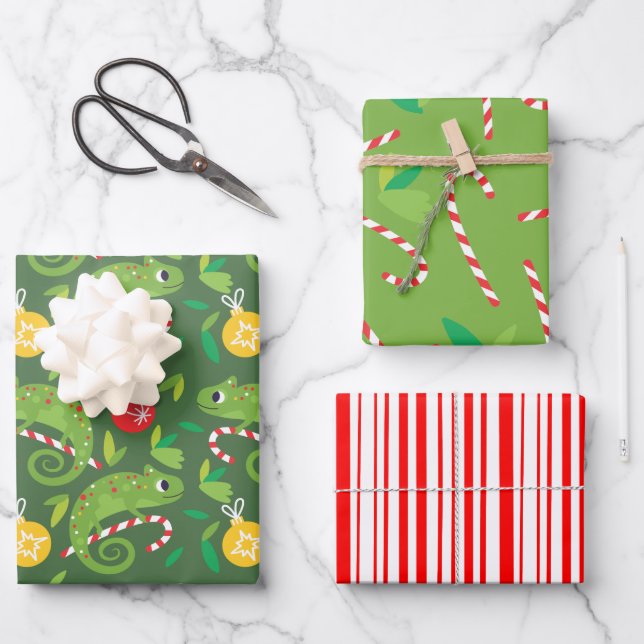 Chameleon Christmas  Wrapping Paper Sheets (Front)