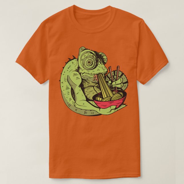 Chameleon Eating Ramen Noodles Funny  T-Shirt (Design Front)
