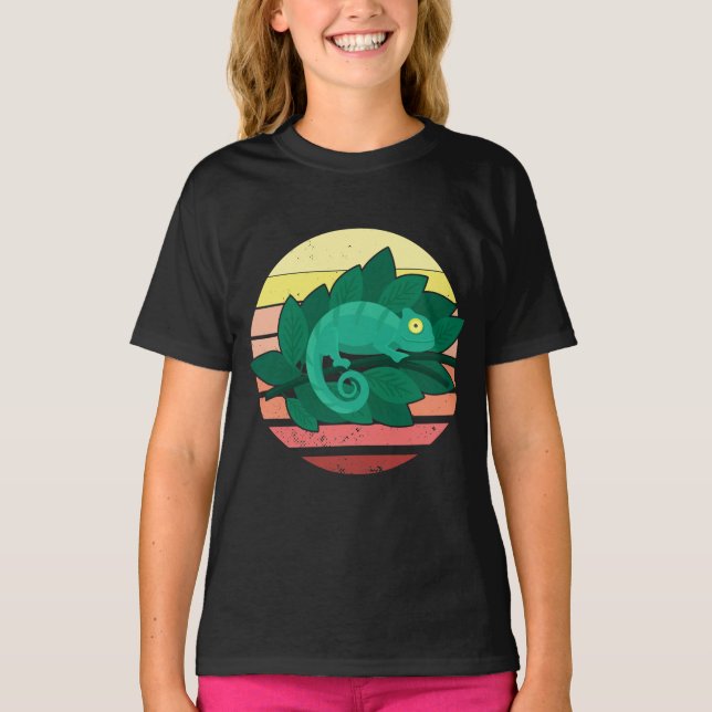 Chameleon Lizard Retro Sunset  Reptiles T-Shirt (Front)