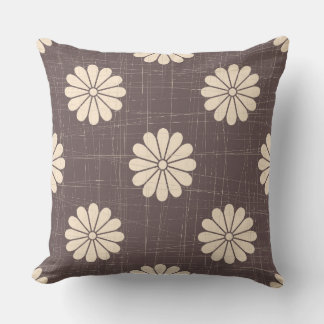 Chamomile pattern pillow