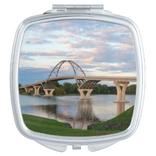 Champlain Bridge Compact Mirror