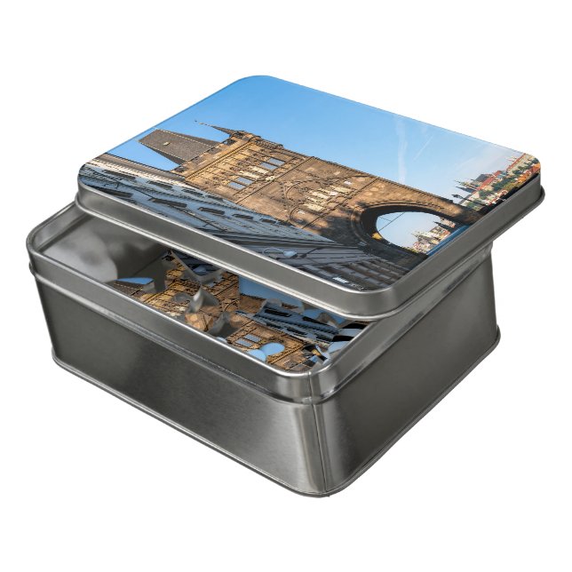 Charles bridge old tower & Prague castle Jigsaw Puzzle (Lid Open)