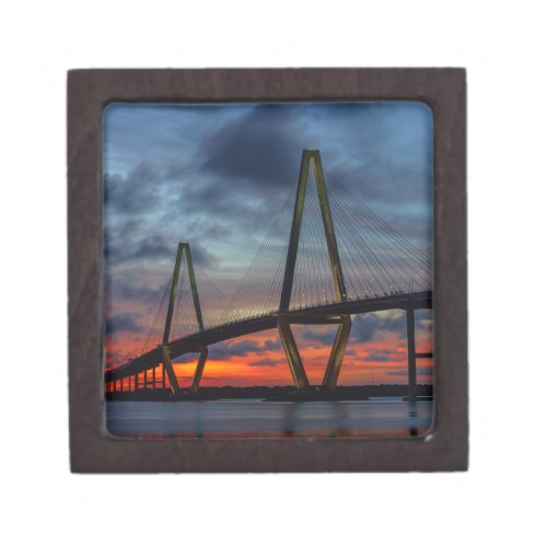 Charleston Fire Like Sunset Gift Box