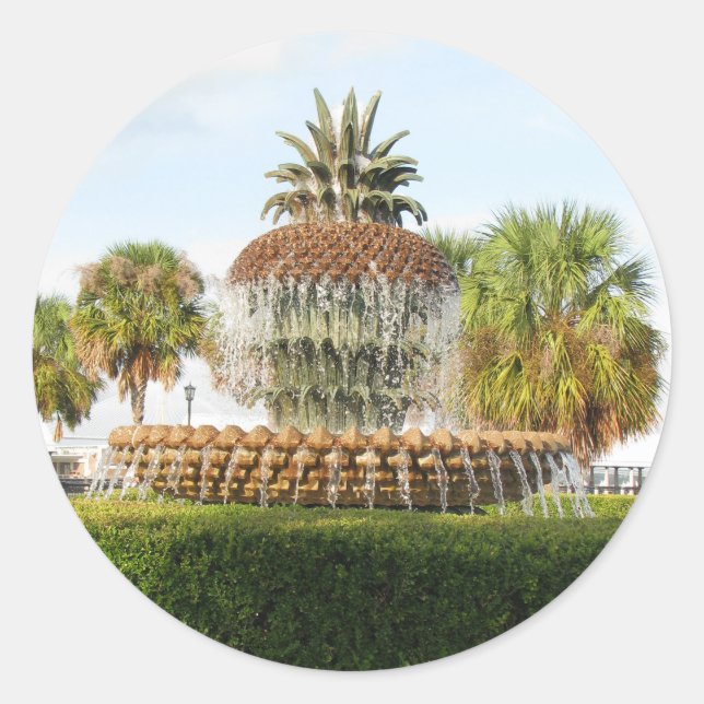 Charleston SC Pineapple Fountain, Waterfront Park Classic Round Sticker (Front)