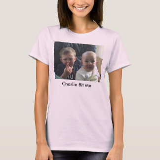 Charlie bit me - the finger - double T-Shirt
