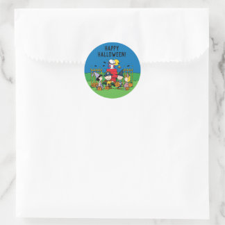 Charlie Brown and Gang Halloween Classic Round Sticker
