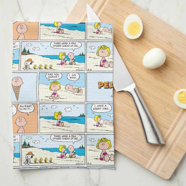 Charlie Brown & Sally Ice Cream At The Beach Kitchen Towel (Quarter Fold)