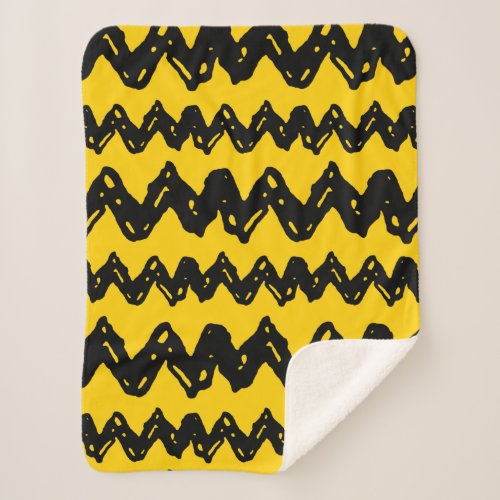Charlie Brown Zig Zag Pattern Sherpa Blanket
