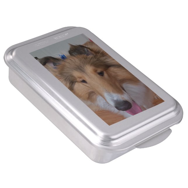 Charlie the Dog Cake Pan (Side)