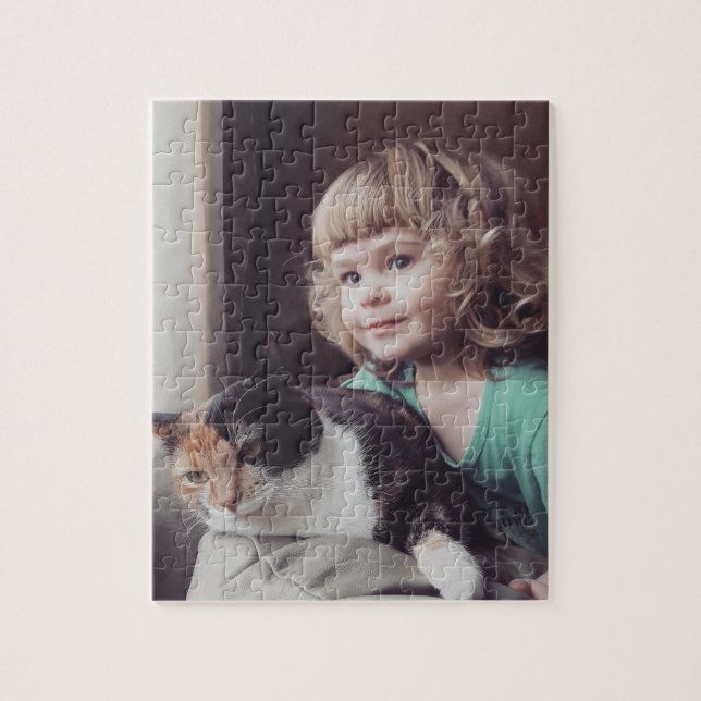 Charming girl jigsaw puzzle (Vertical)