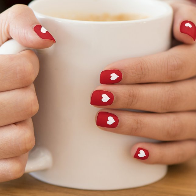 Charming White and Red Heart Nail Art (Insitu - Mug)