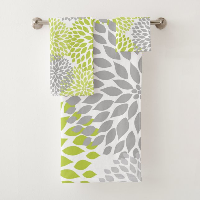 Chartreuse Gray dahlia floral bath decor Towel Set (Insitu)