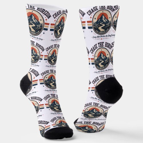Chase The Horizon Trail Running Club Vintage Tee Socks