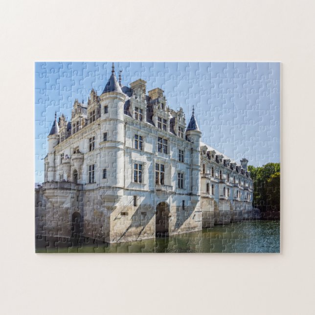 Chateau de Chenonceau in the Loire Valley - France Jigsaw Puzzle (Horizontal)