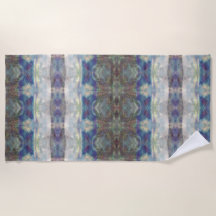 chateau elegance Beach Towel