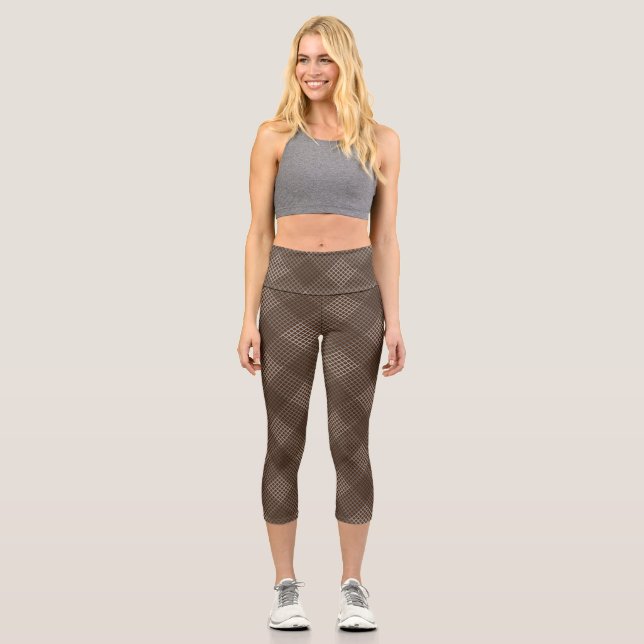 Checked pattern diagonal 2 tones b Brown Capri Leggings (Front)