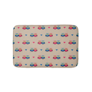 Checked pattern with love owls bathroom mat