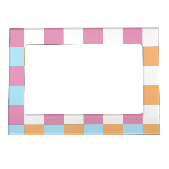 Checkerboard pattern magnetic frame