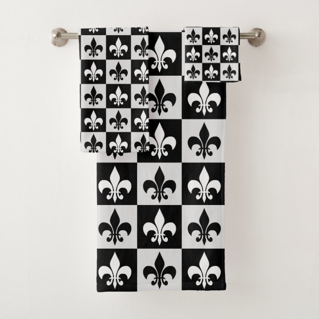 Checkered Black White Fleur-De-Lis Pattern  Bath Towel Set (Insitu)