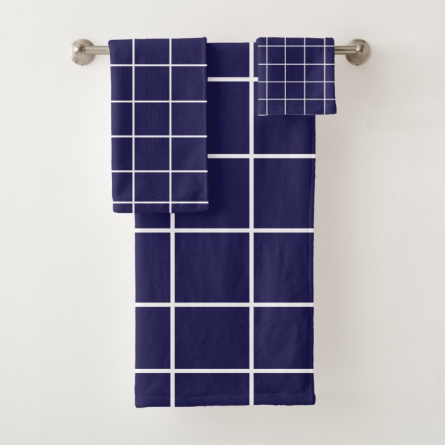 Checkered Blue White Checkered  Bath Towel Set (Insitu)