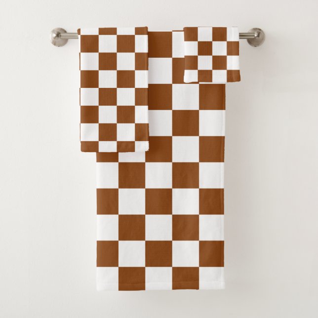 Checkered Brown and White  Bath Towel Set (Insitu)