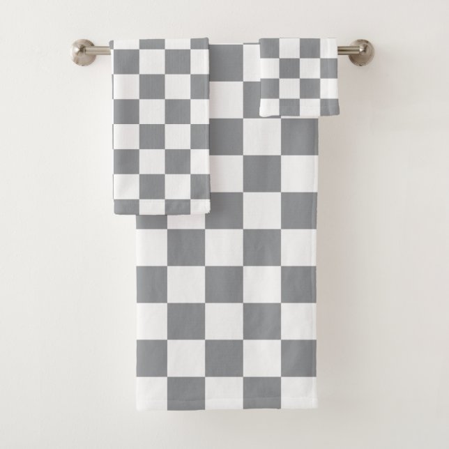 Checkered Gray and White Bath Towel Set (Insitu)
