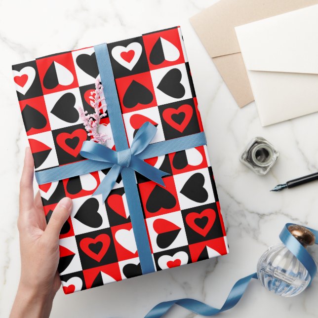 Checkered Hearts Pattern Wrapping Paper (Gifting)