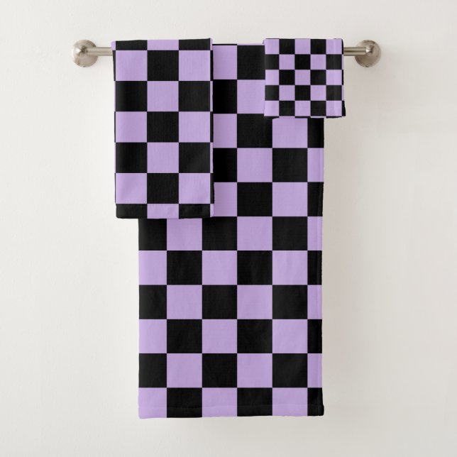 Checkered Lavender and Black Bath Towel Set (Insitu)