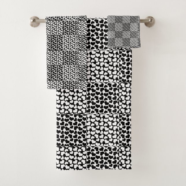 Checkered Love in Black and White  Bath Towel Set (Insitu)