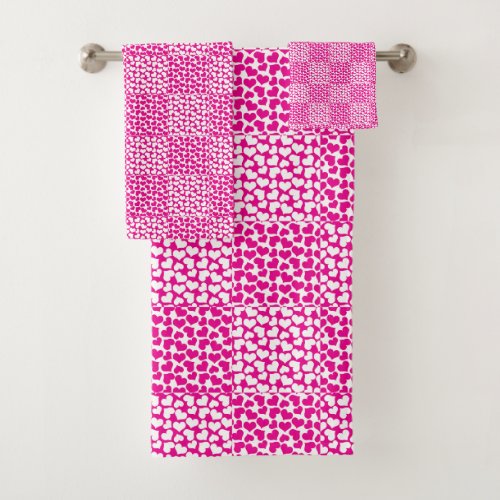 Checkered Love in Magenta and White Bath Towel Set
