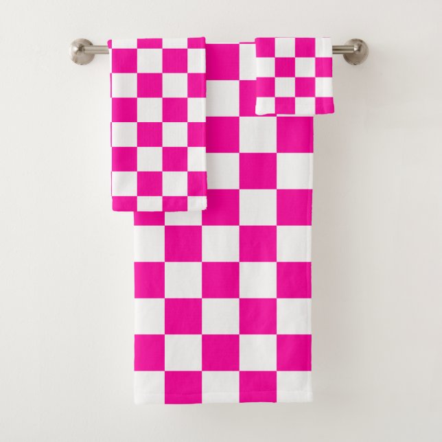 Checkered Neon Pink and White  Bath Towel Set (Insitu)