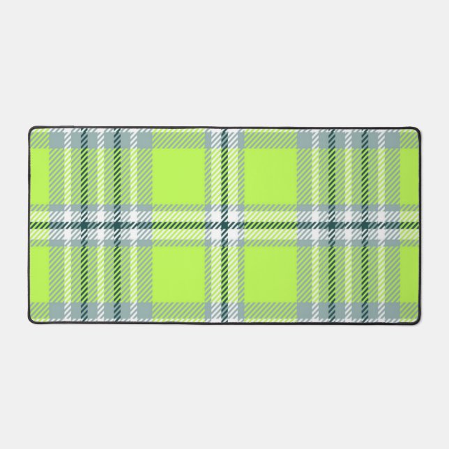 Checkered pattern desk mat (Front)