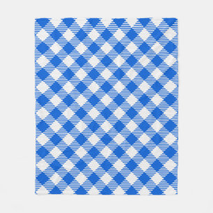 Checkered pattern fleece blanket