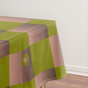 Checkered pattern in brown and olive green tablecloth
