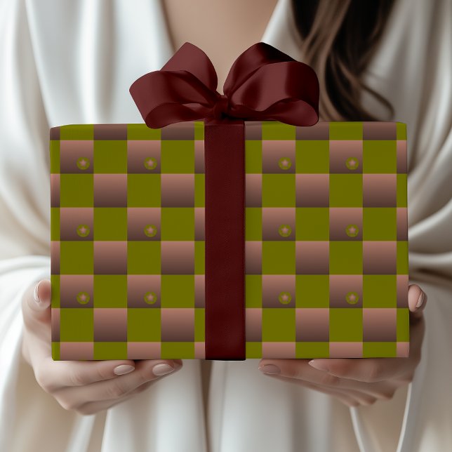 Checkered pattern in brown and olive green wrapping paper (Creator Uploaded)