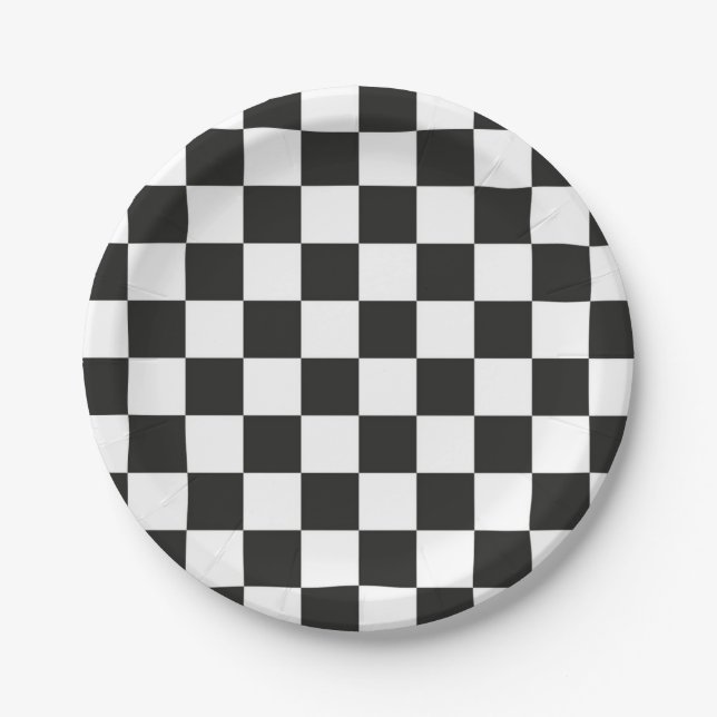 Checkered pattern paper plates (Front)
