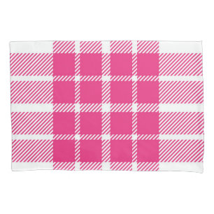 Checkered pattern pillow case