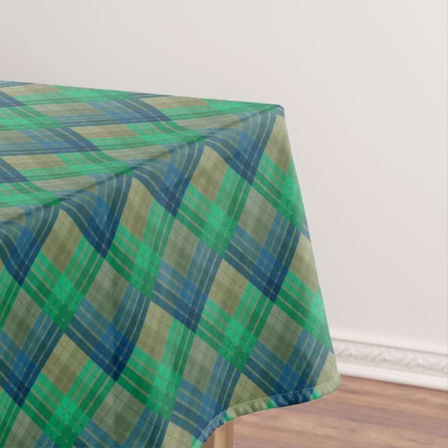 Checkered pattern with zig zag coloring tablecloth (In Situ)