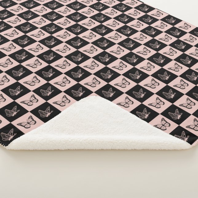 Checkered Pink and Black Butterfly Pattern Sherpa Blanket (3/4)