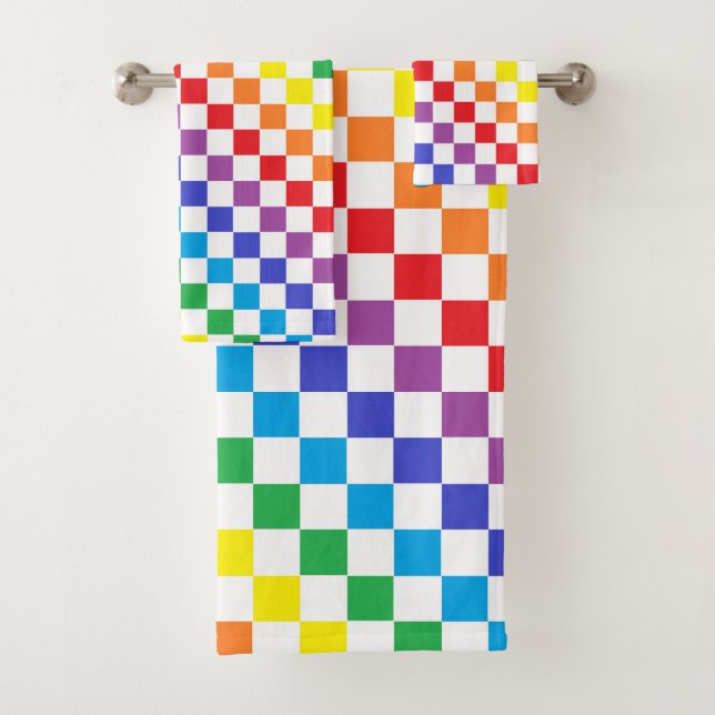 Checkered Rainbow Bath Towel Set (Insitu)