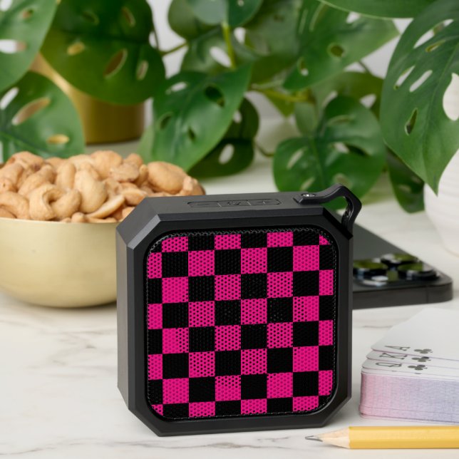 Checkered squares hot pink black geometric retro bluetooth speaker (Insitu(Table))