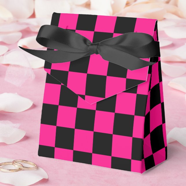 Checkered squares hot pink black geometric retro favor boxes (Wedding)
