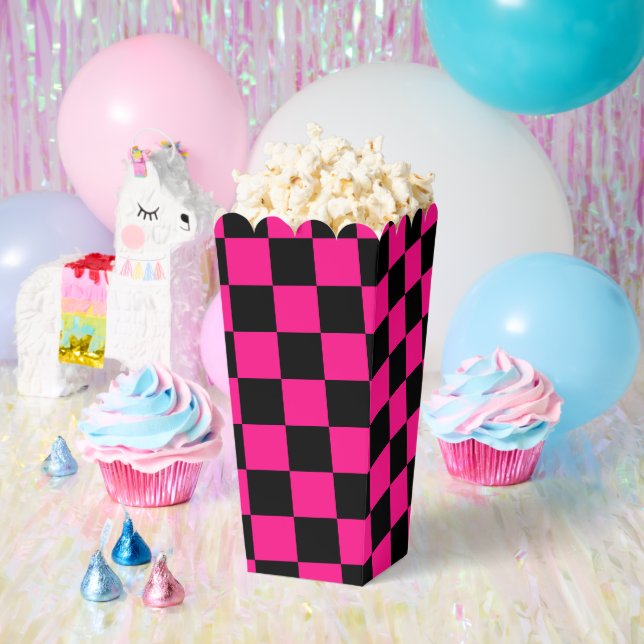 Checkered squares hot pink black geometric retro favor boxes (Party)