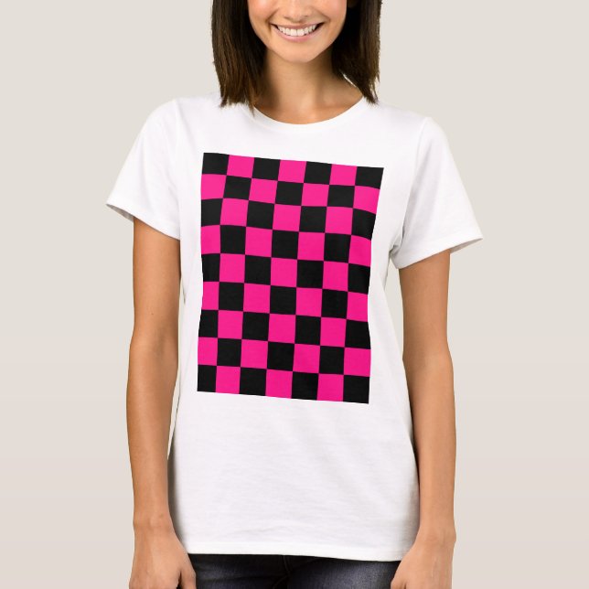 Checkered squares hot pink black geometric retro T-Shirt (Front)